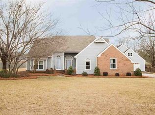 307 Wexford Cir, Bonaire, GA 31005