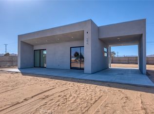 5090 1st St E, Joshua Tree, CA 92252