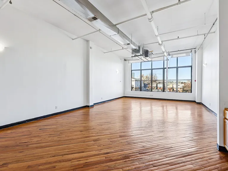 Berry Lane Lofts — Photo 29