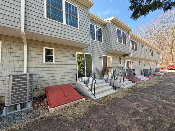 145 Lantern Park Dr UNIT 3, Naugatuck, CT 06770
