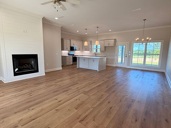 2nd image of 114 Durham Dr