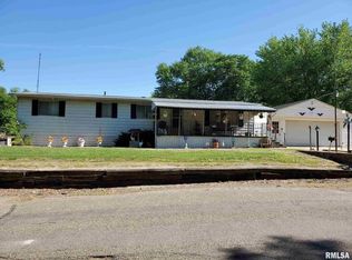 4521 W Crabtree Ct, Peoria, IL 61604