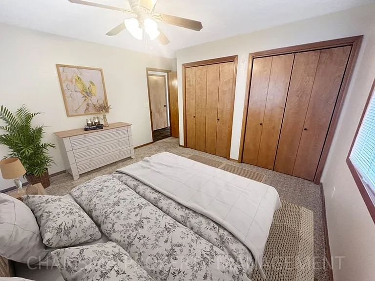5505 W Rebecca St — Photo 17