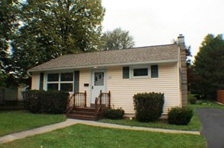 1st image of 160 Granger St