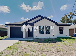 4704 Stokes St, Dallas, TX 75216