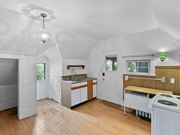 5th image of 429 Douglas Ave #2cd56adc8