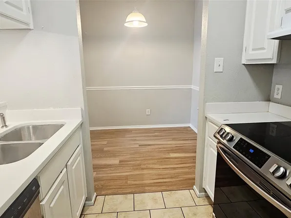 12166 Metric Blvd APT 2006, Austin, TX 78758