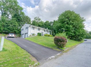 67 Crane Rd, Middletown, NY 10941