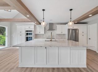 10 Golden Hind Dr, Hilton Head Island, SC 29926