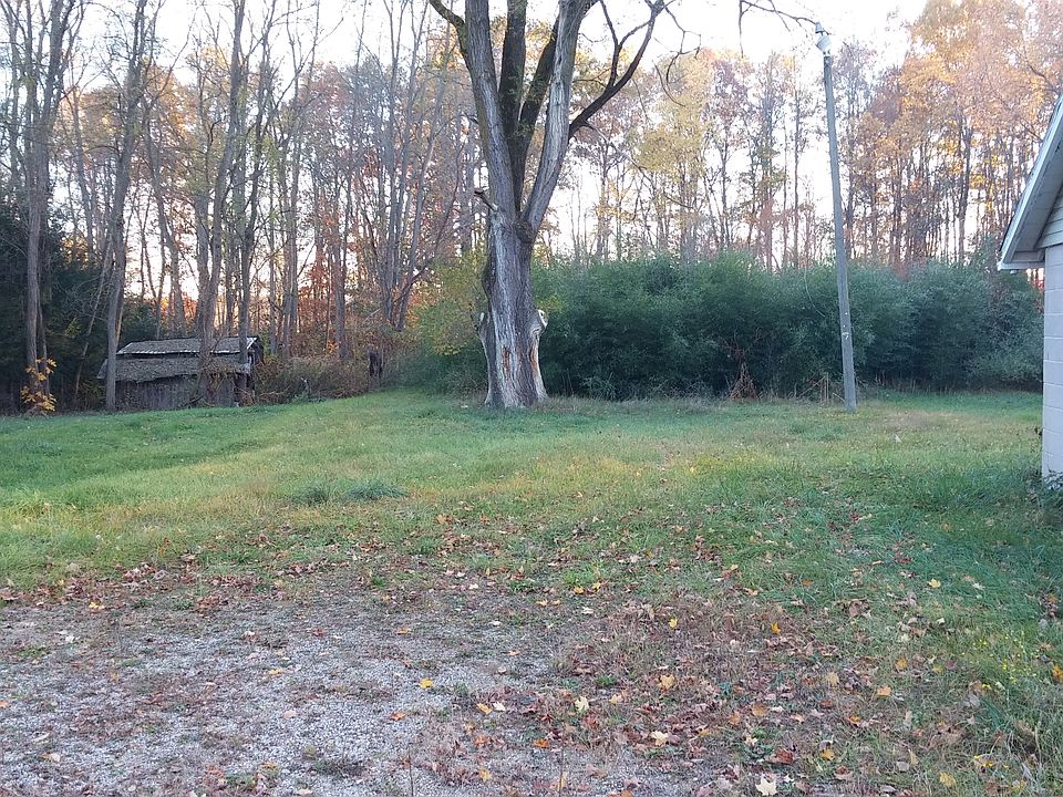 2nd image of 17813 Brownsville St
