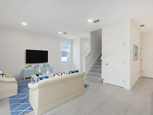 3477 Salvia Ct, Tavares, FL 32778