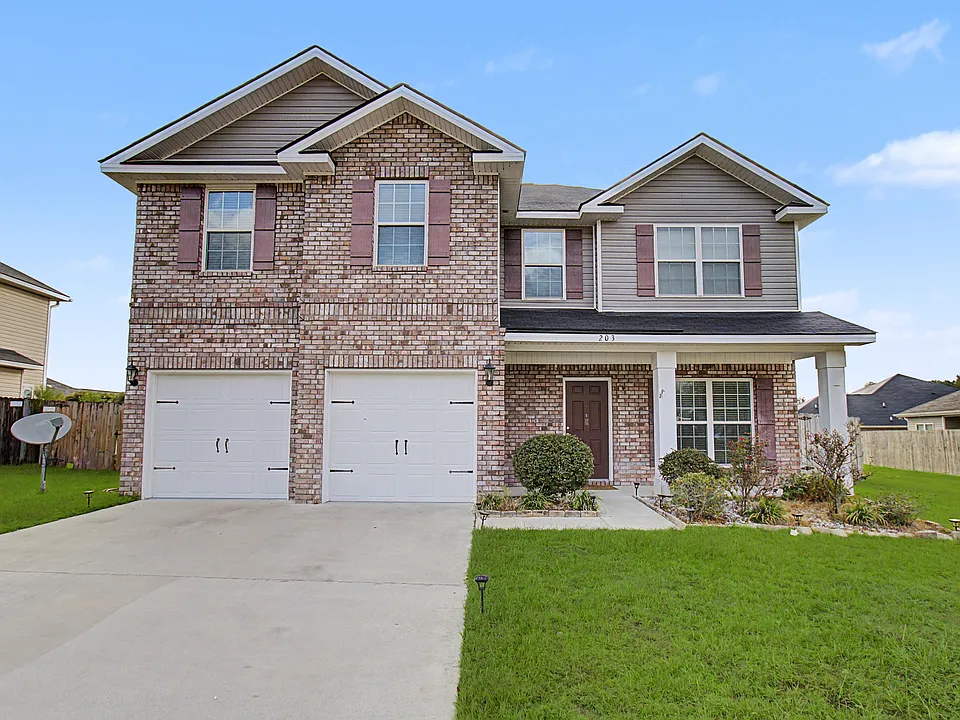 203 Cherry Hill Xing