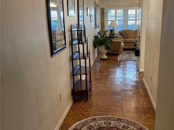 5th image of 32 Pearsall Ave APT 1h