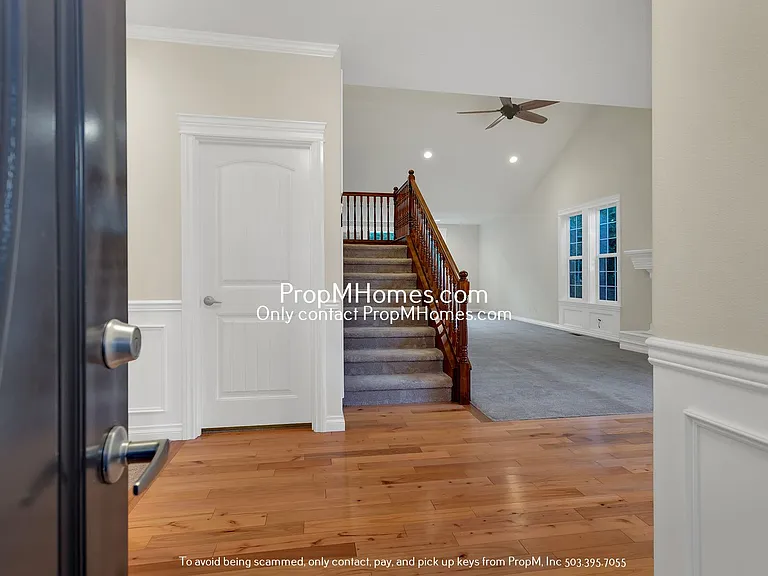 18683 Heskett Ct — Photo 2