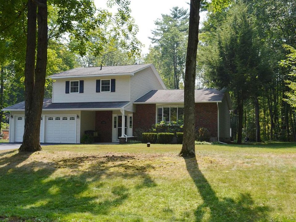 1st image of 604 Cindy Ln