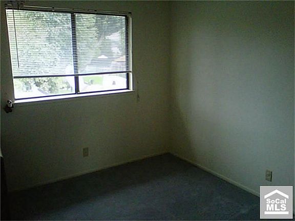 3rd image of 18942 E Appletree Ln
