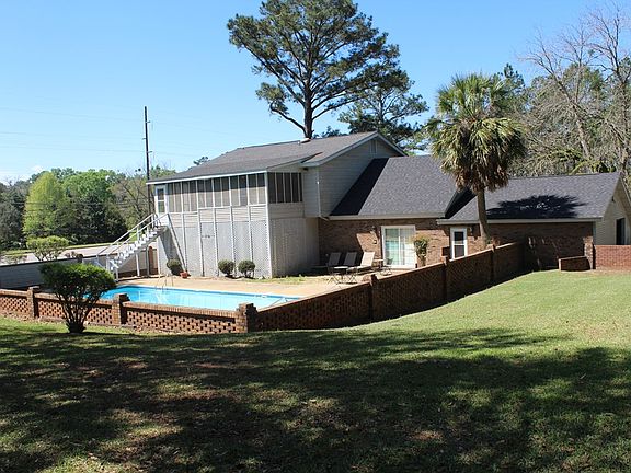 4th image of 1900 Covey Rd