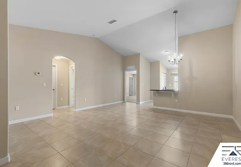 25 Louisville Dr #A — Photo 8