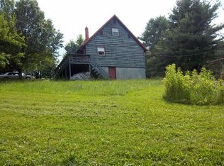 1505 Dickey Dr, Galax, VA 24333