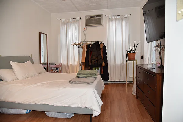 Rented by Corcoran | media 10