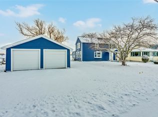 94 Cranberry Rd, Rochester, NY 14612