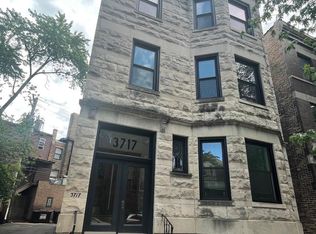 3717 N Racine Ave APT 2, Chicago, IL 60613