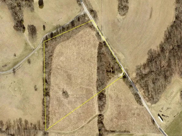 5 Yellow Bank Rd, Brookville, IN 47012