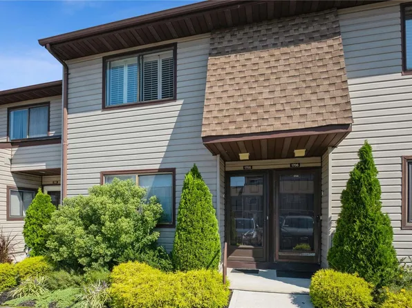 100 Daly Boulevard #1705, Oceanside, NY 11572