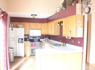 909 SW 11th Ave, Aledo, IL 61231