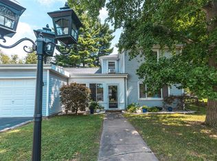 5683 Humbert Rd, Godfrey, IL 62035