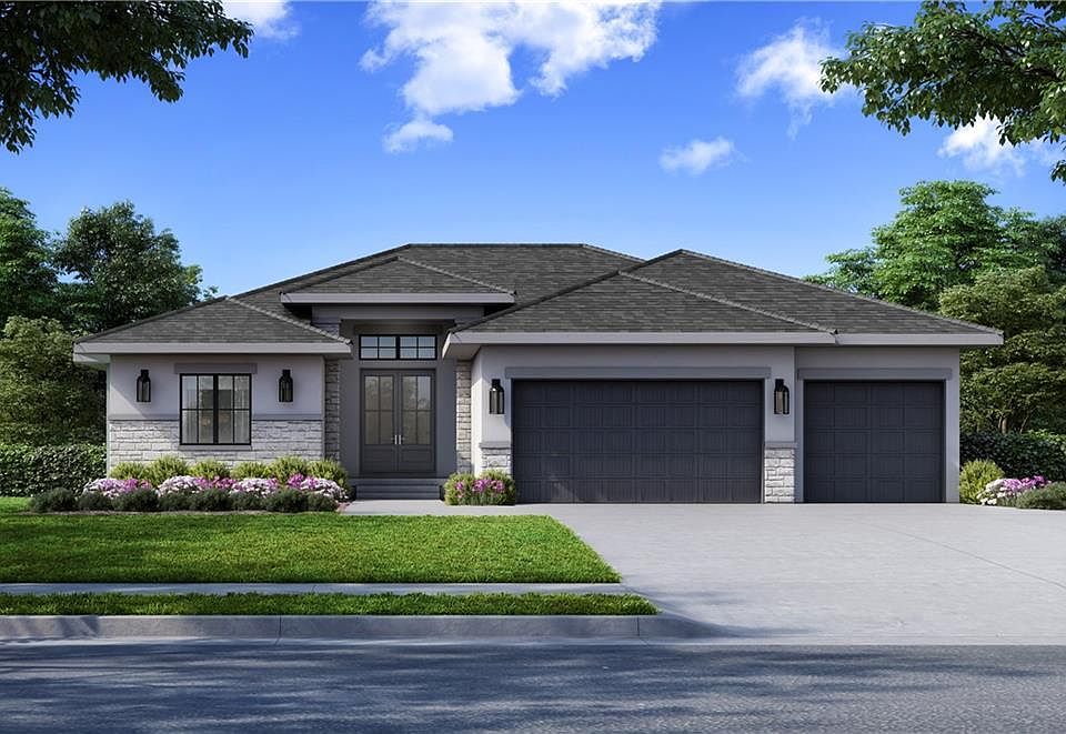 1st image of 4033 NE Troon Dr