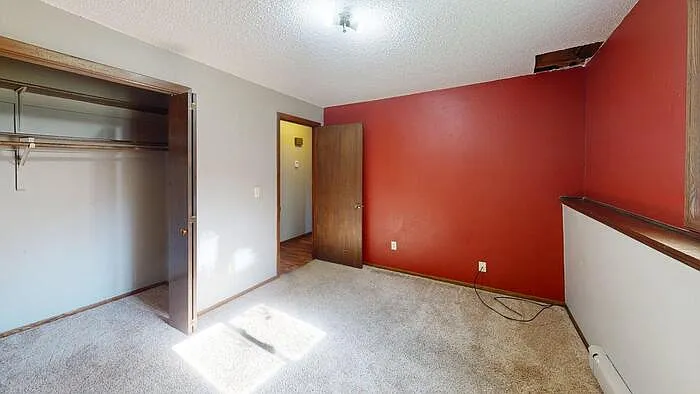 202 4th Ave SW #LOWER LEVEL — Photo 9