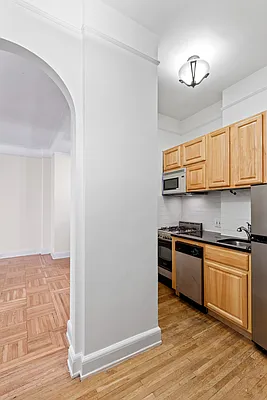 Rented by Compass | media 4