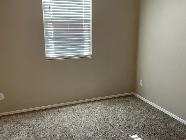 2882 N Blossom Ln — Photo 6