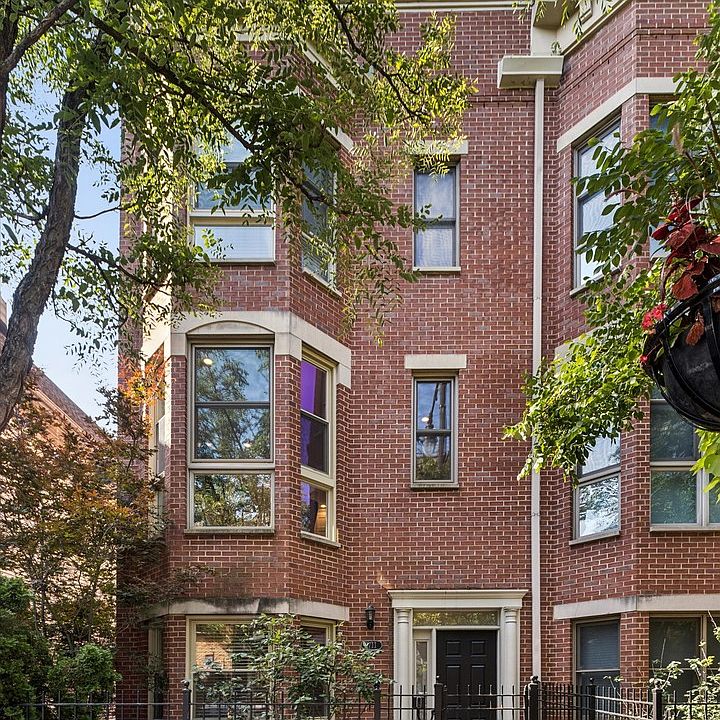 1st image of 1711 W Belmont Ave