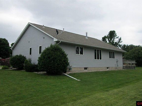 2nd image of 501 3rd St N