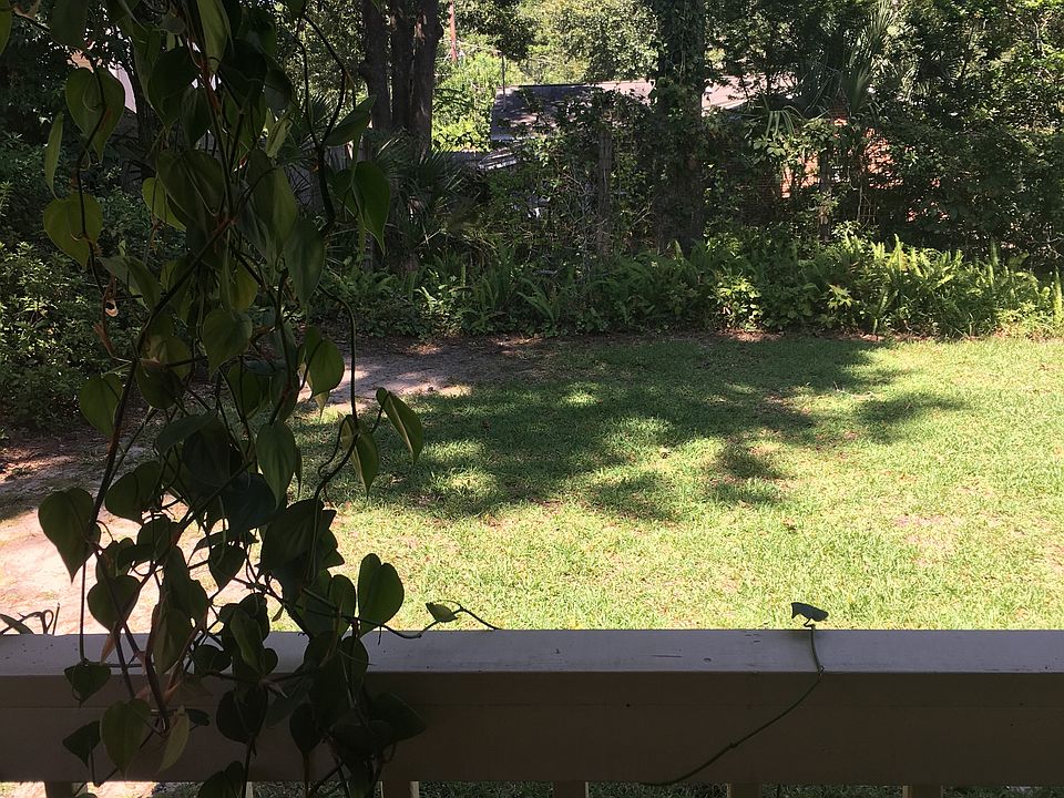 2nd image of 1438 N Meridian Rd APT 2