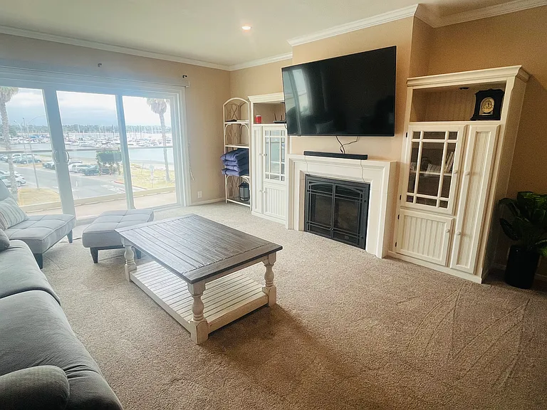 3500 Bayside Walk #3B — Photo 6