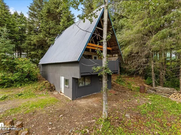 136 Doran Ln, Girdwood, AK 99587
