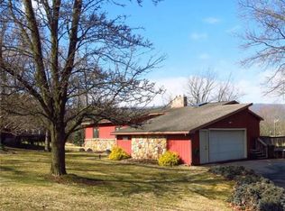 2617 Scout House Rd, Slatington, PA 18080