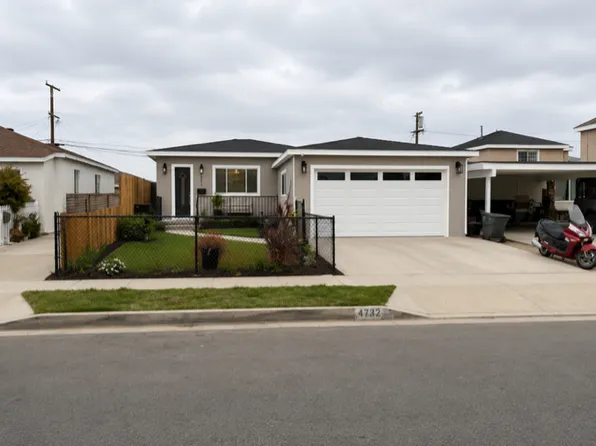 4045 W 166th St, Lawndale, CA 90260