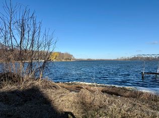 47952 Outback Ln, Elysian, MN 56028