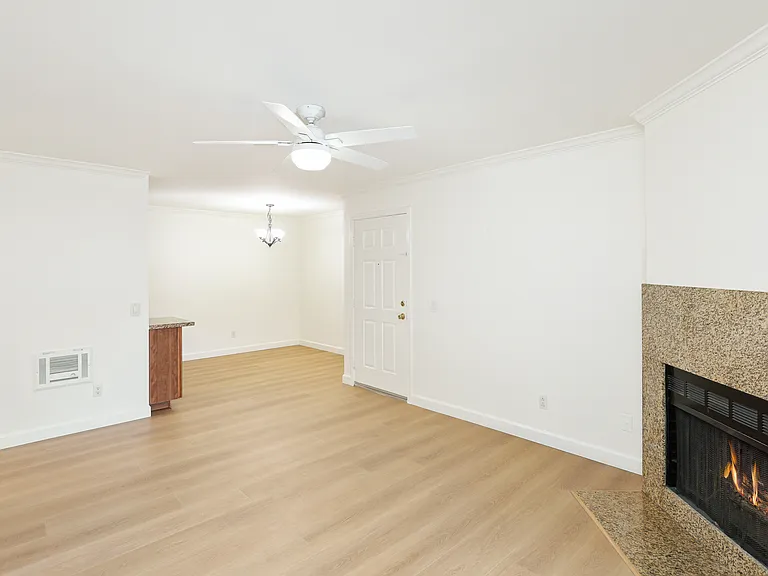 9949 Azuaga St #G103 — Photo 6