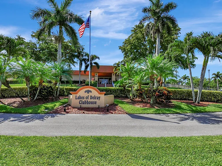 15234 Lakes Of Delray Blvd #276 — Photo 32