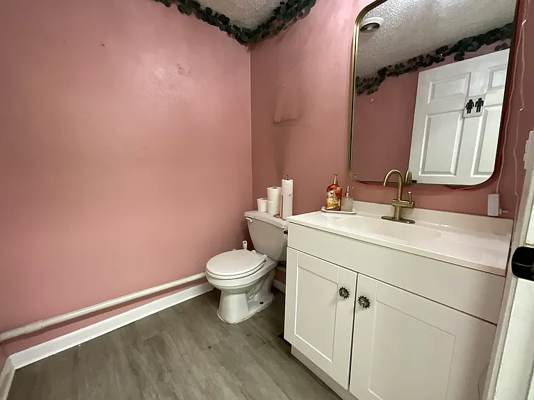 143 W Dallas St #1 — Photo 8