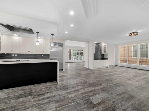 505 S Canyon Meadows Dr SW #602, Calgary, AB T2W 5V9