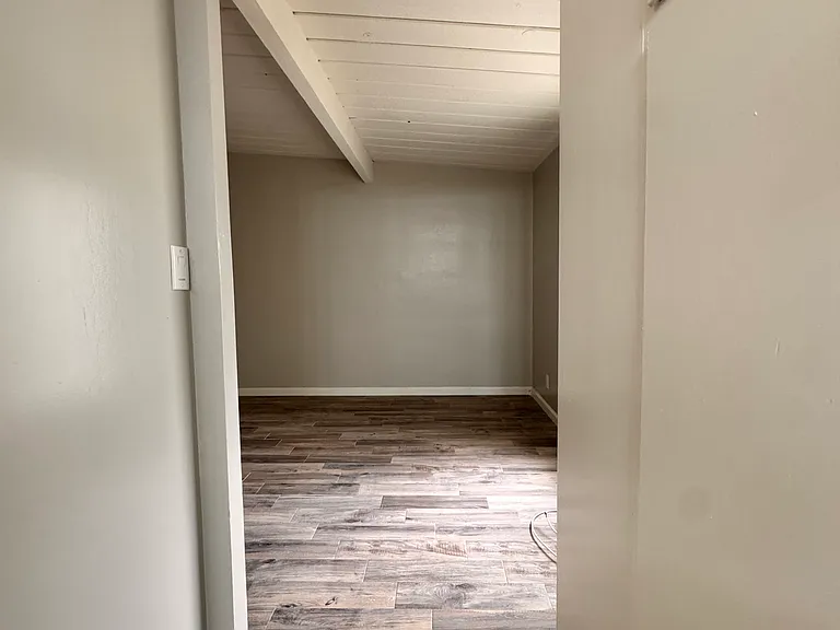 1214 Boynton St #15 — Photo 19