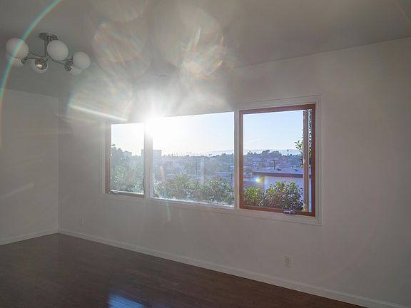 5th image of 1485 Scott Ave #3/4
