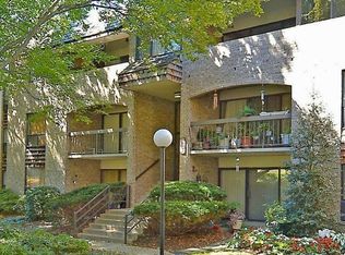 403 Christopher Ave APT 27, Gaithersburg, MD 20879