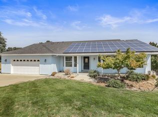 13 Wallace Lake Dr S, Wallace, CA